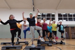 Stepaerobic um 19:00 Uhr